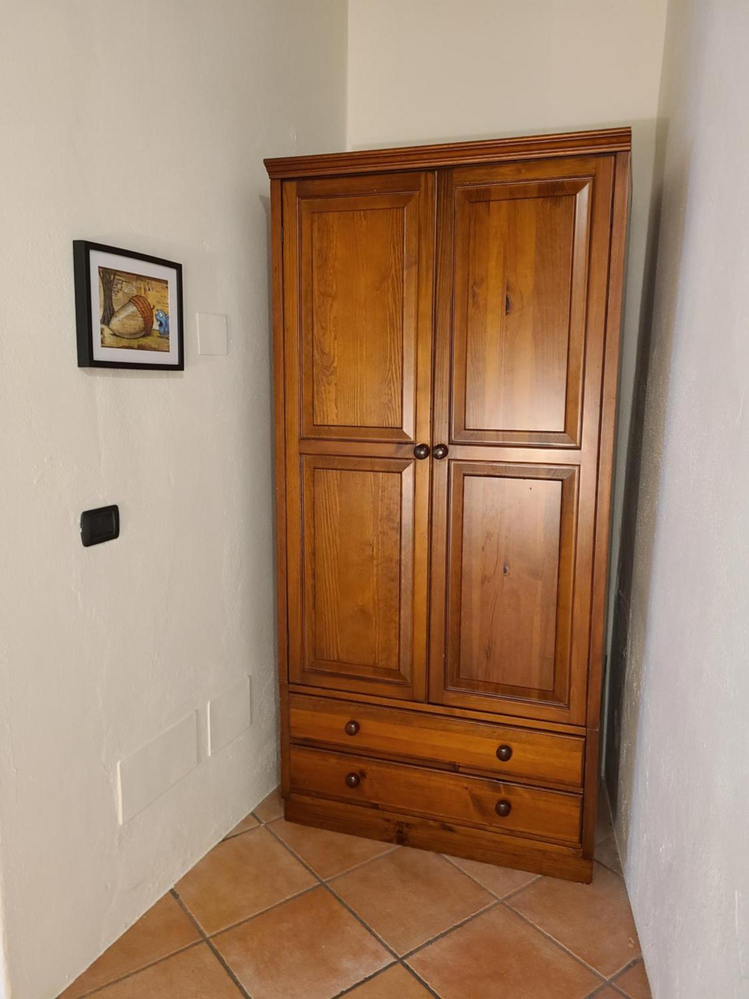 Robin'S Nest Hotel Paruzzaro Room photo